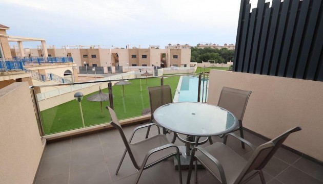 Resale - Apartment - Orihuela Costa - La Zenia