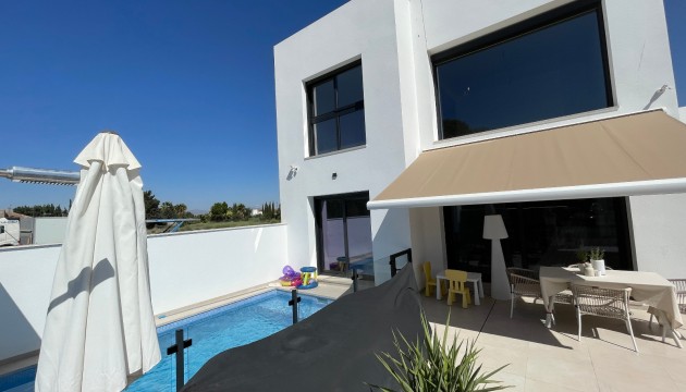 Resale - Detached Villa - Formentera del Segura