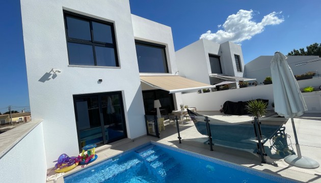 Resale - Detached Villa - Formentera del Segura