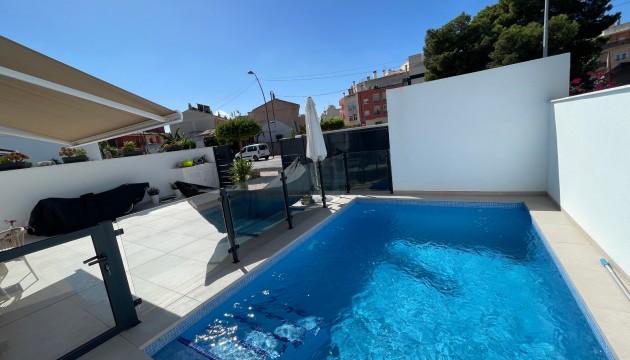 Resale - Detached Villa - Formentera del Segura