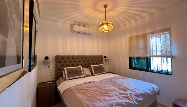 Resale - Detached Villa - Orihuela Costa - Los Dolses