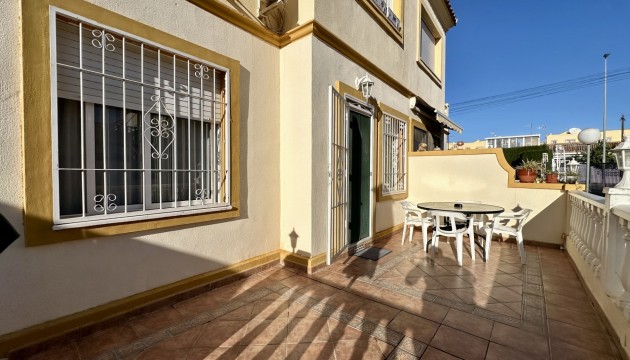 Resale - Apartment - Orihuela Costa - Playa Flamenca