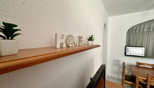 Resale - Apartment - Orihuela Costa - Playa Flamenca