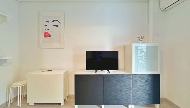 Resale - Apartment - Torrevieja - Torrelamata - La Mata