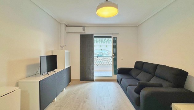 Resale - Apartment - Torrevieja - Torrelamata - La Mata