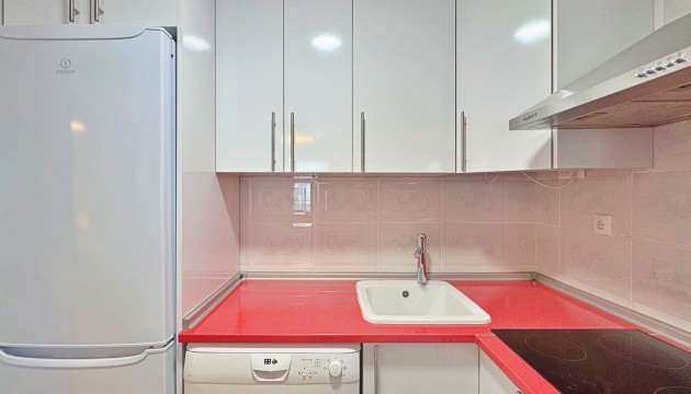 Resale - Apartment - Torrevieja - Torrelamata - La Mata