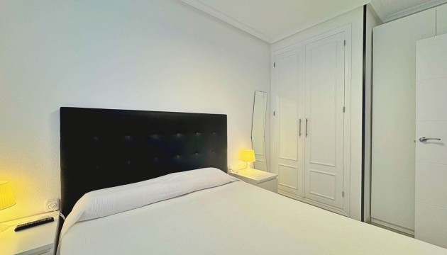 Resale - Apartment - Torrevieja - Torrelamata - La Mata