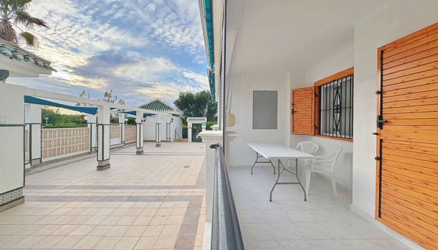 Resale - Apartment - Torrevieja - Torrelamata - La Mata