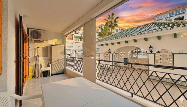 Resale - Apartment - Torrevieja - Torrelamata - La Mata