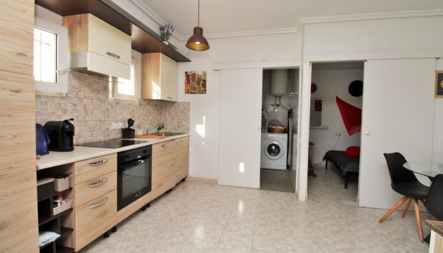 Resale - Apartment - Orihuela Costa - Playa Flamenca