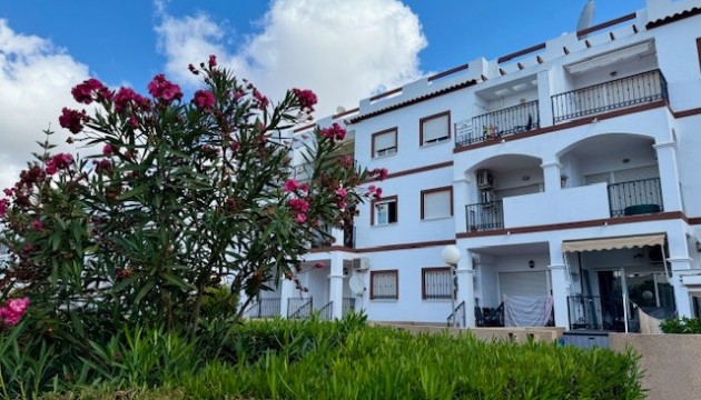 Resale - Apartment - Orihuela Costa - Punta Prima