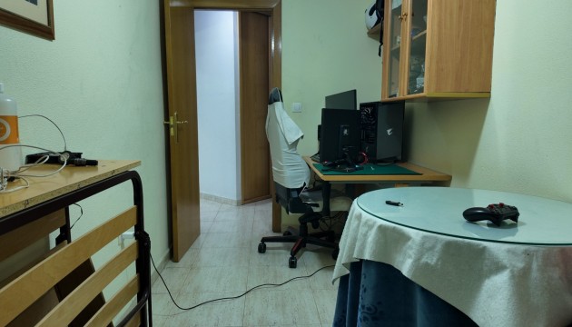 Resale - Apartment - Alicante - Altozano