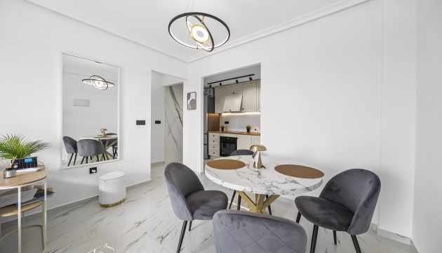 Resale - Apartment - Orihuela Costa - Playa Flamenca