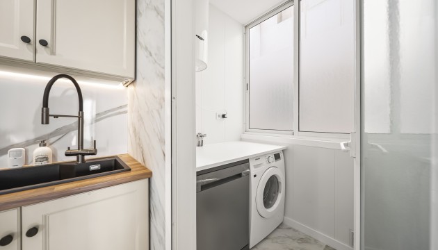 Resale - Apartment - Orihuela Costa - Playa Flamenca