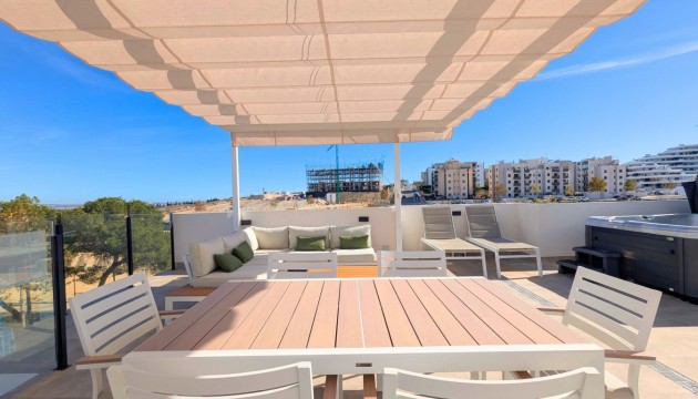 Resale - Apartment - San Miguel de Salinas