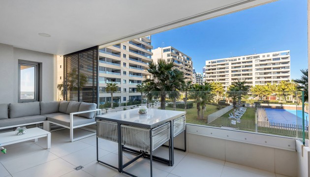 Resale - Apartment - Torrevieja - Punta Prima