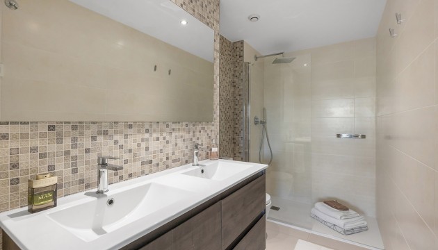 Resale - Apartment - Torrevieja - Punta Prima