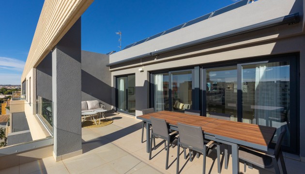 Resale - Apartment - Torrevieja - Punta Prima