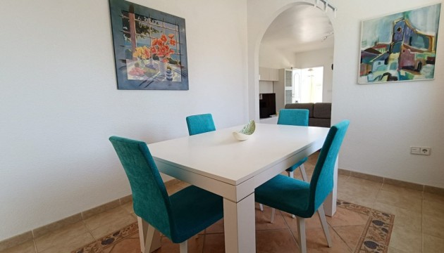 Begagnad - Landsbyggdshus - Albatera