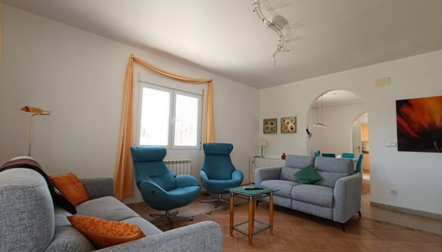 Begagnad - Landsbyggdshus - Albatera