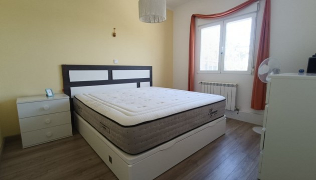 Begagnad - Landsbyggdshus - Albatera