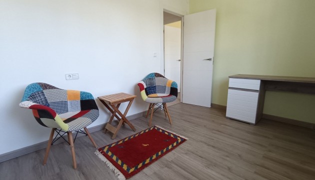 Begagnad - Landsbyggdshus - Albatera