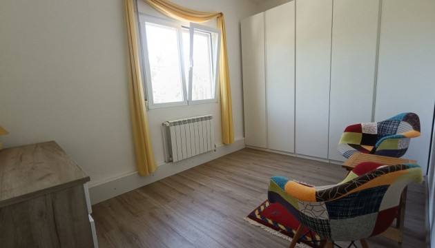 Begagnad - Landsbyggdshus - Albatera