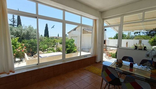 Begagnad - Landsbyggdshus - Albatera