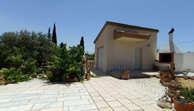 Begagnad - Landsbyggdshus - Albatera