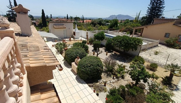 Begagnad - Landsbyggdshus - Albatera