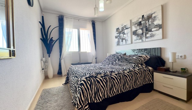 Resale - Apartment - Orihuela Costa - Playa Flamenca