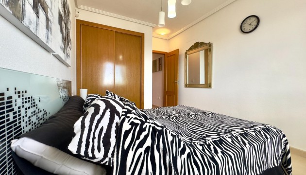 Resale - Apartment - Orihuela Costa - Playa Flamenca