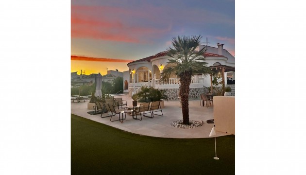 Resale - Detached Villa - Torrevieja - San Luis