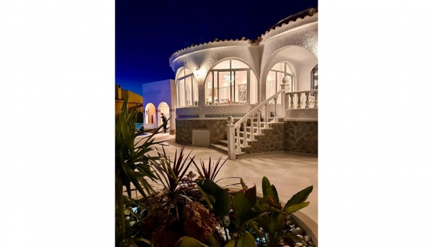 Resale - Detached Villa - Torrevieja - San Luis