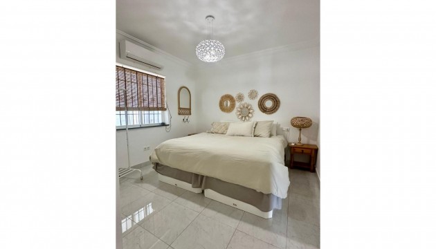 Resale - Detached Villa - Torrevieja - San Luis