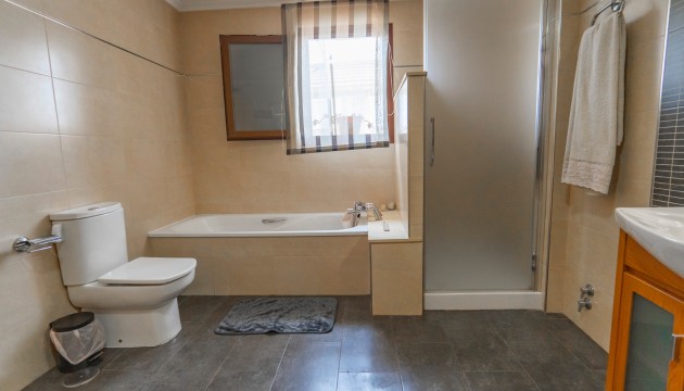 Resale - Detached Villa - Alicante - Rafal