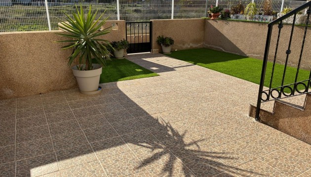 Resale - Apartment - Orihuela Costa - Punta Prima