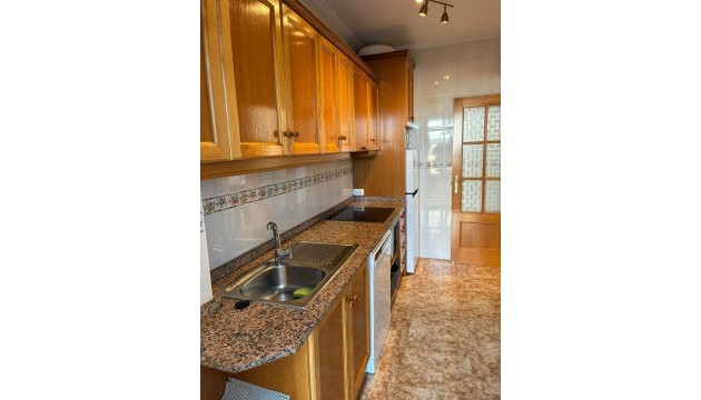 Resale - Apartment - Orihuela Costa - Punta Prima