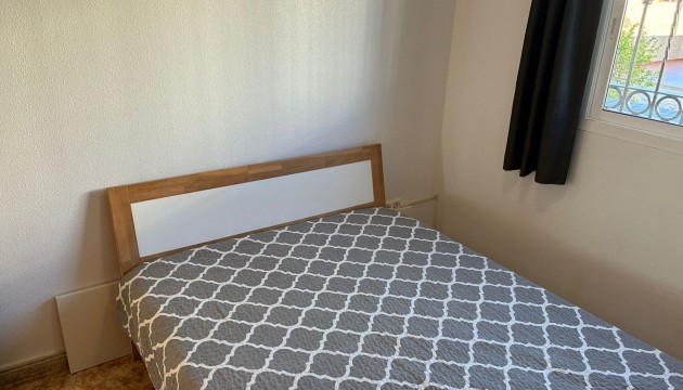 Resale - Apartment - Orihuela Costa - Punta Prima