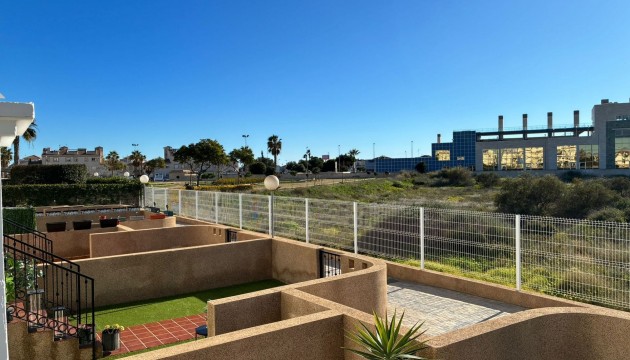 Resale - Apartment - Orihuela Costa - Punta Prima