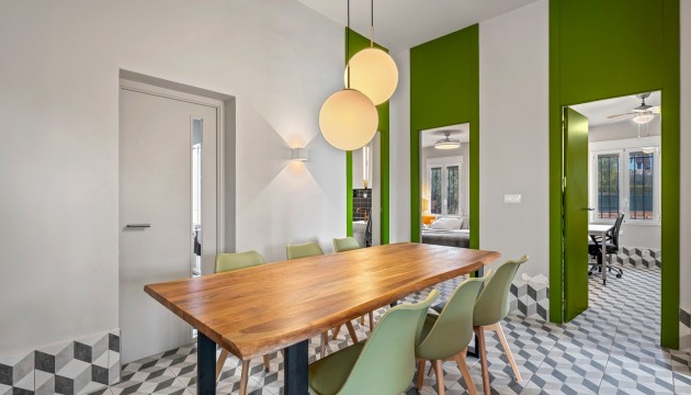 Перепродажа - отдельная вилла - Elche