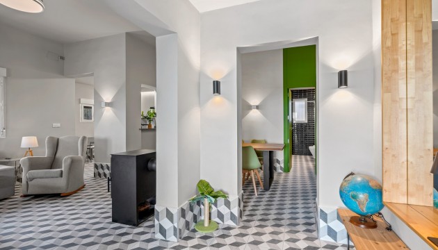 Перепродажа - отдельная вилла - Elche