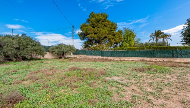 Перепродажа - отдельная вилла - Elche