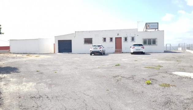 Herverkoop - Country House - Los Montesinos