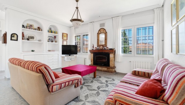 Resale - Detached Villa - Torrevieja - La Veleta