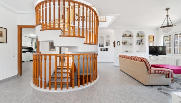 Resale - Detached Villa - Torrevieja - La Veleta