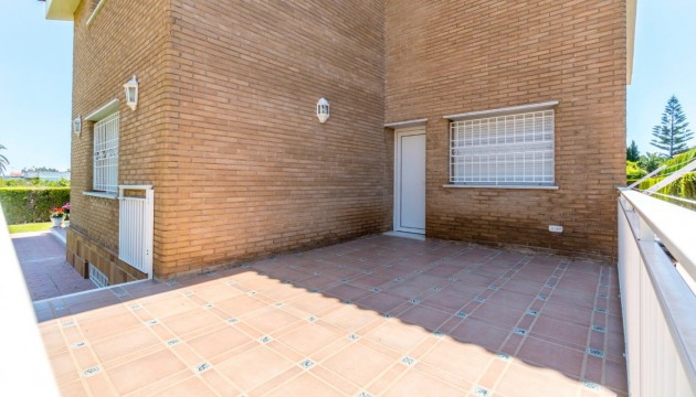 Resale - Detached Villa - Torrevieja - La Veleta