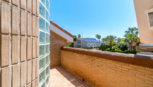 Resale - Detached Villa - Torrevieja - La Veleta