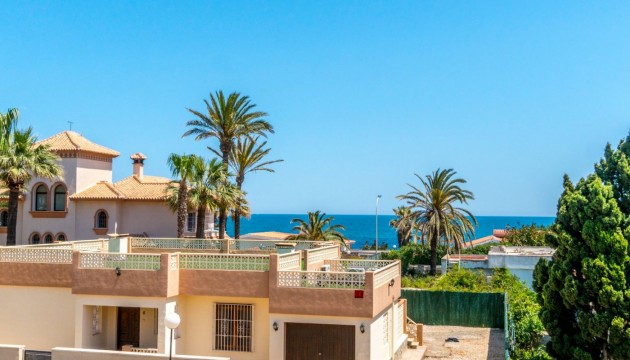 Resale - Detached Villa - Torrevieja - La Veleta