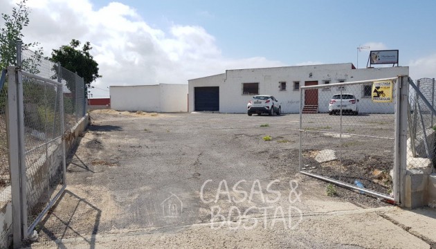 Перепродажа - деревенский дом - Los Montesinos